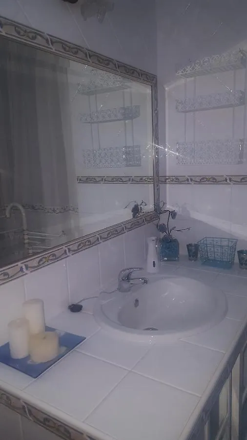 Bed and Breakfast El Rengue Casabermeja 2*,